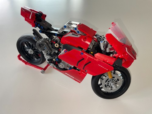 Lego technic moto ducati - technic,